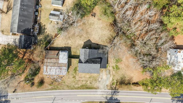 409 S Alford Avenue, Kenly, NC 27542