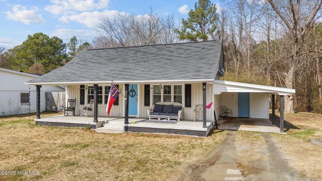 409 S Alford Avenue, Kenly, NC 27542