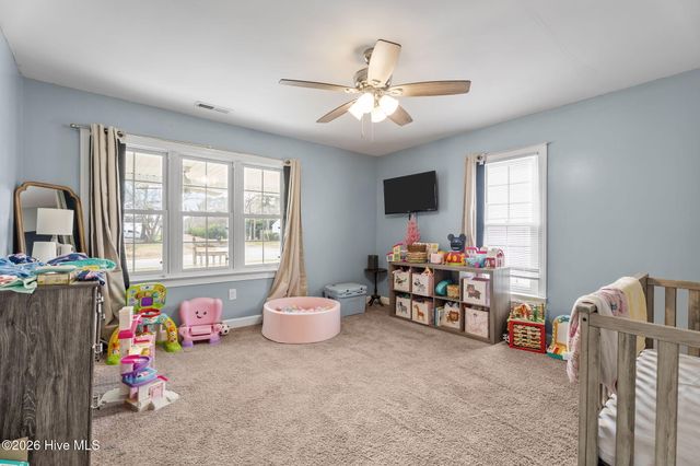 409 S Alford Avenue, Kenly, NC 27542