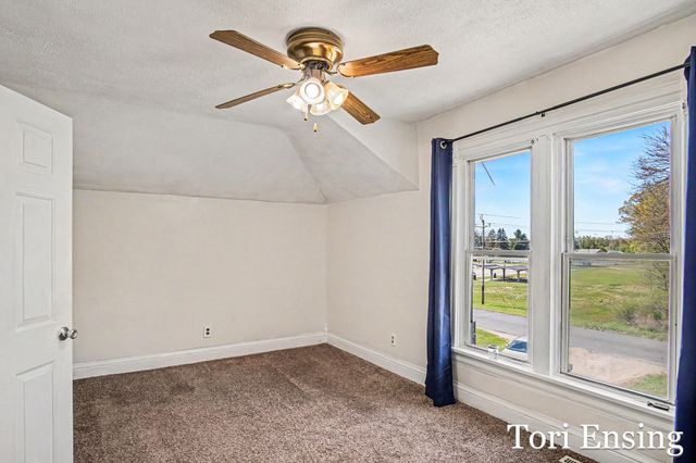 1007 E Kent Road, Greenville, MI 48838