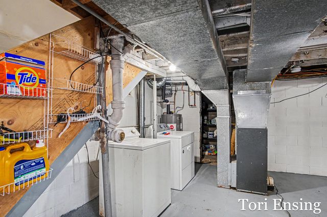 1007 E Kent Road, Greenville, MI 48838
