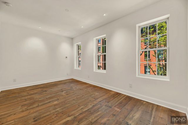 90 Charles Street, New York City, NY 10014