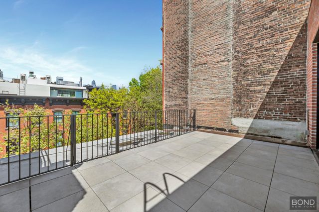 90 Charles Street, New York City, NY 10014