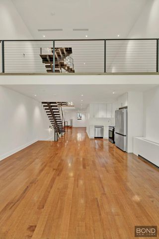 90 Charles Street, New York City, NY 10014