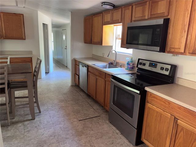 6694 NE 93RD AVENUE, Bronson, FL 32621