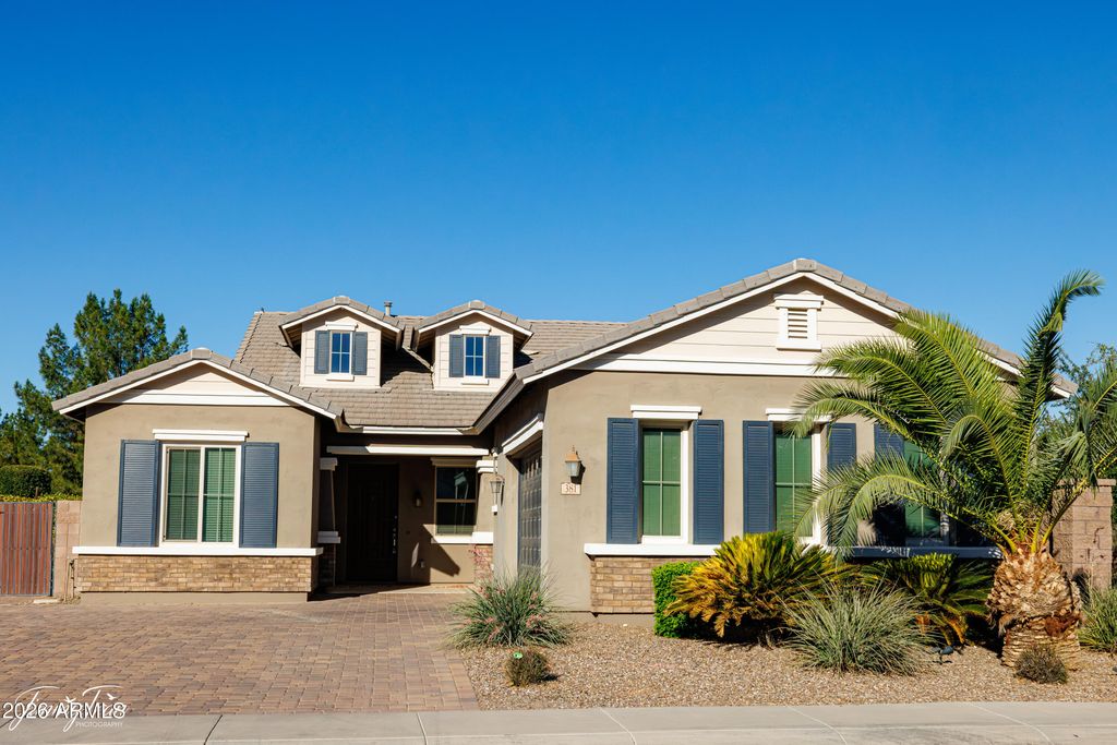 381 E Bellerive Place, Chandler, AZ 85249 — exterior