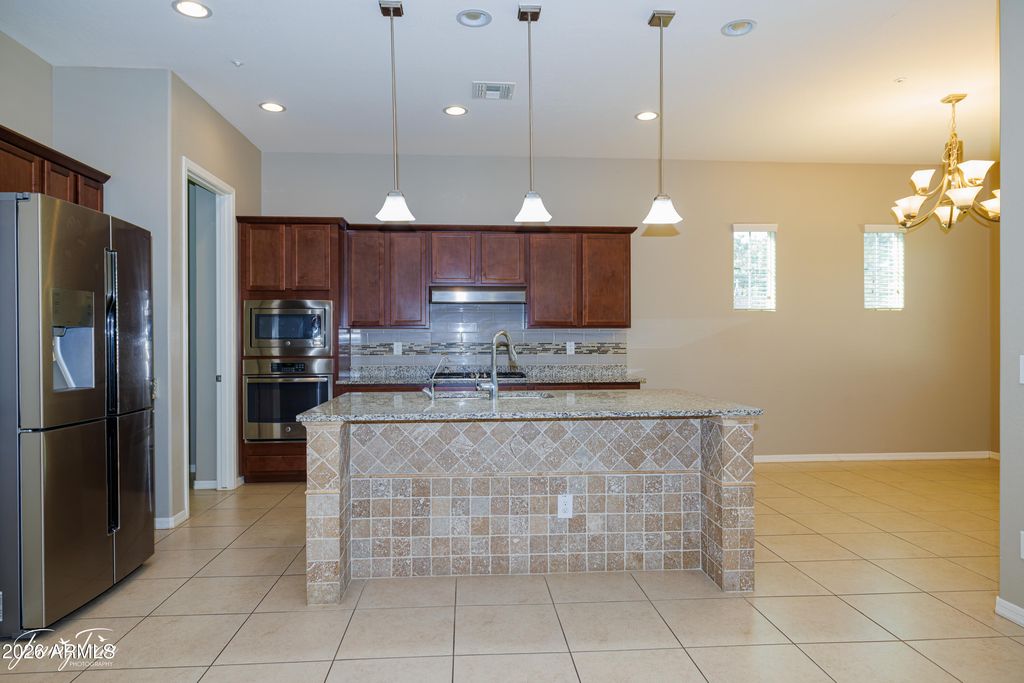 381 E Bellerive Place, Chandler, AZ 85249 — photo 3