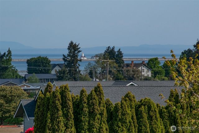 23 Pearl Place, Sequim, WA 98382