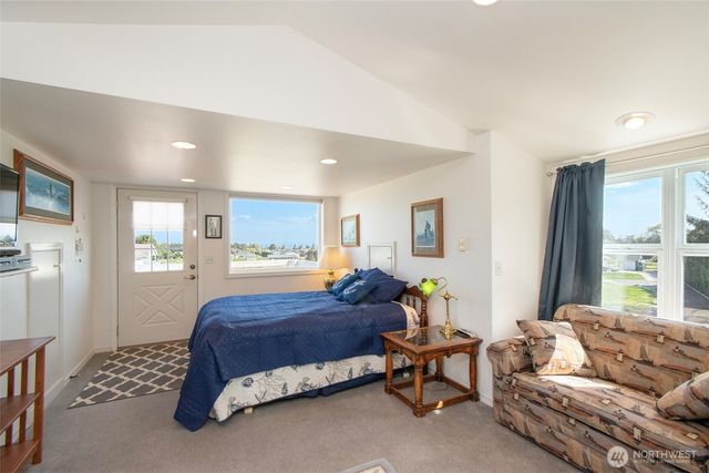 23 Pearl Place, Sequim, WA 98382