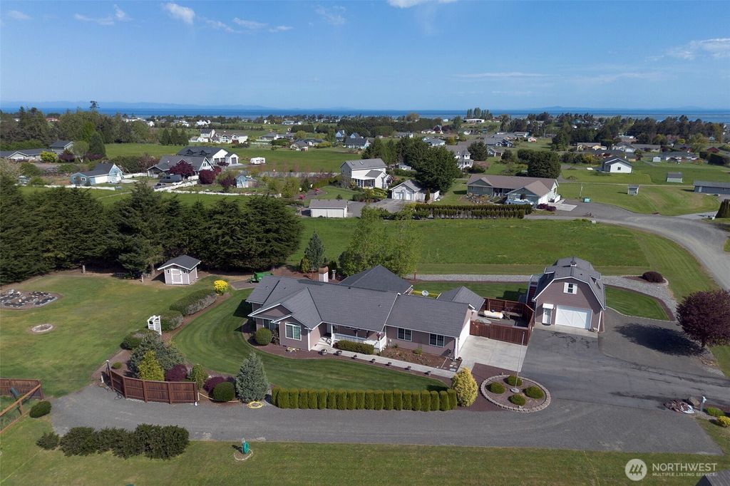 23 Pearl Place, Sequim, WA 98382