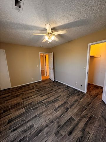 1818 S 13th Place, Rogers, AR 72758