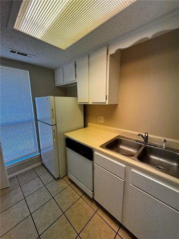 1818 S 13th Place, Rogers, AR 72758