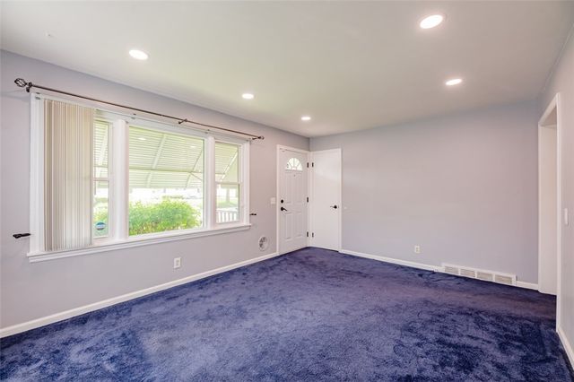 22 Claybrook Street, Rochester, NY 14609