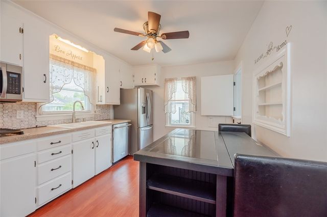 22 Claybrook Street, Rochester, NY 14609