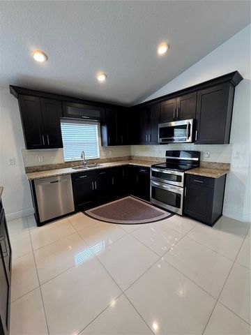 2823 MAGUIRE DRIVE, Kissimmee, FL 34741