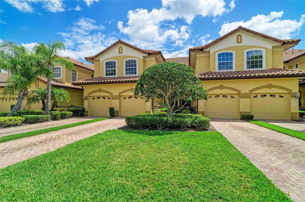 8261 MIRAMAR WAY 202, Lakewood Ranch, FL 34202