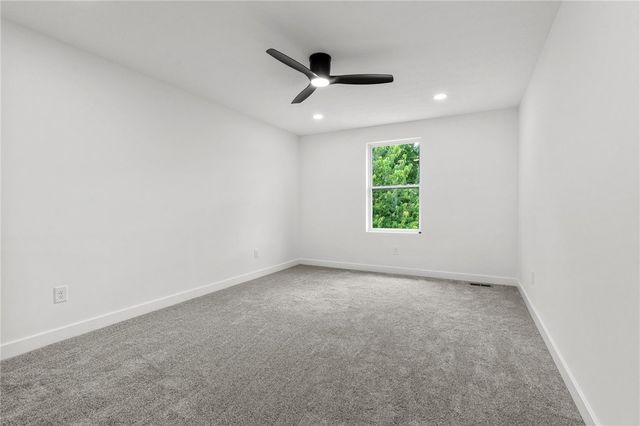 2873 Cove Circle, Beavercreek, OH 45431