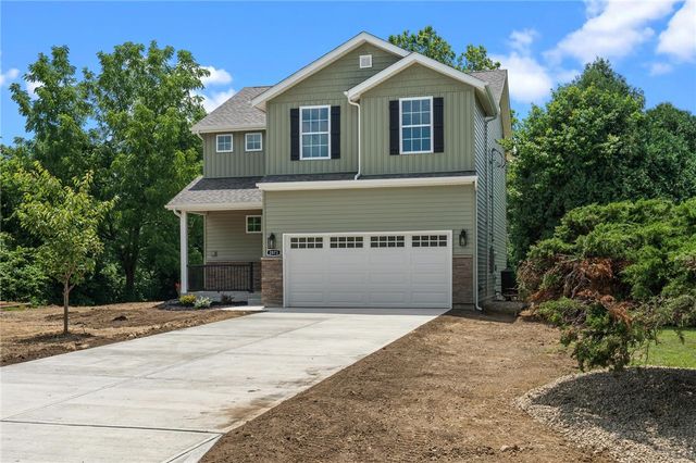 2873 Cove Circle, Beavercreek, OH 45431