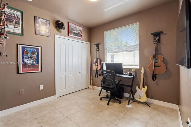 2731 SE 17th Ave 211, Homestead, FL 33035