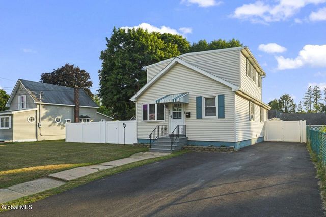 842 Adams Street, Rotterdam, NY 12306