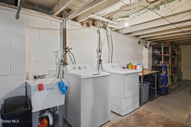 842 Adams Street, Rotterdam, NY 12306