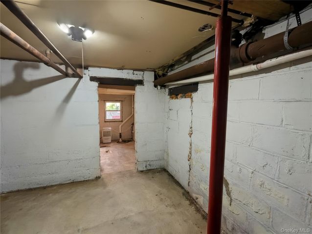 3287 Radio Drive, Bronx, NY 10465