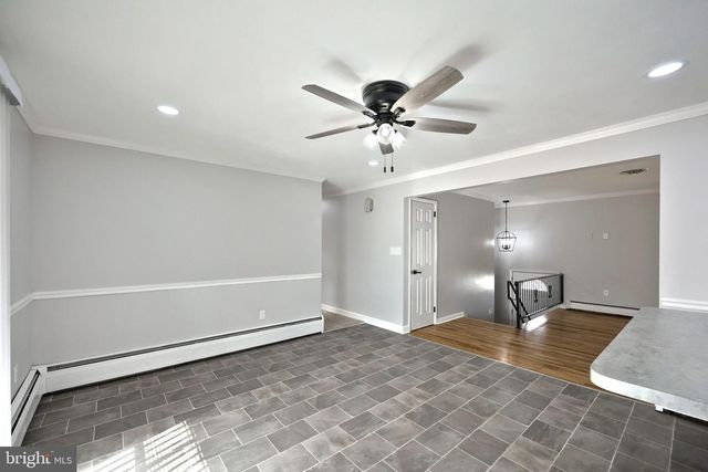 113 BRANT DR, Dallastown, PA 17313