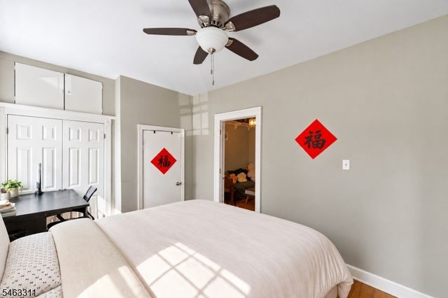 334 Pavonia Ave 1, Jersey City, NJ 07302