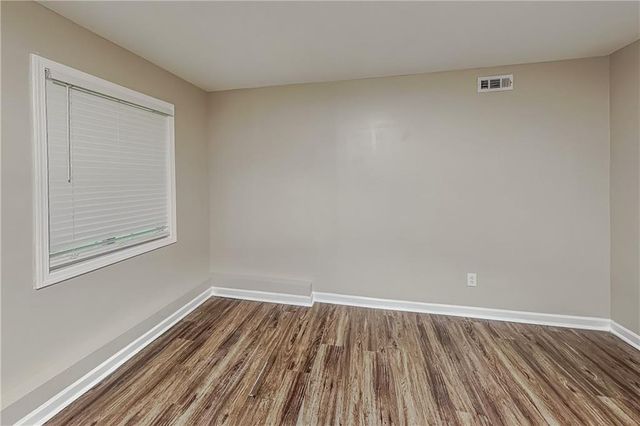 985 Crystal Water Drive, Lawrenceville, GA 30045