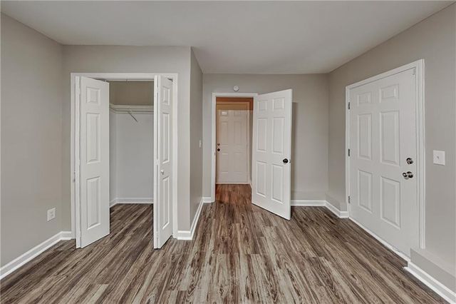 985 Crystal Water Drive, Lawrenceville, GA 30045