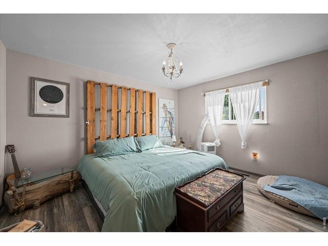 1100 Atlas Cir, Lafayette, CO 80026