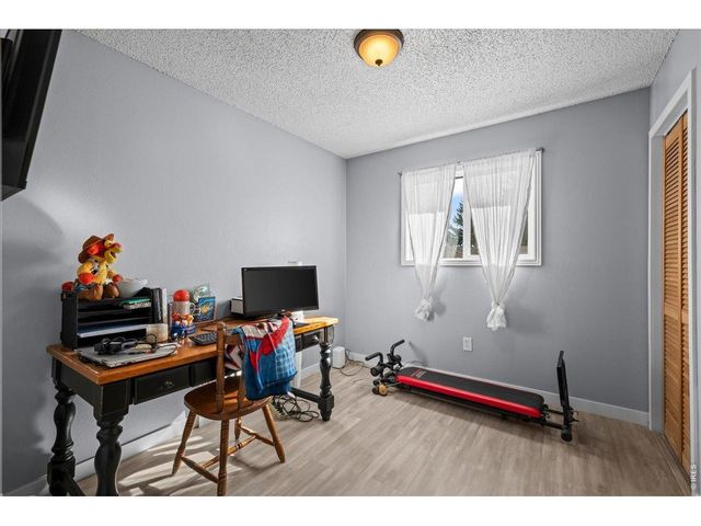 1100 Atlas Cir, Lafayette, CO 80026