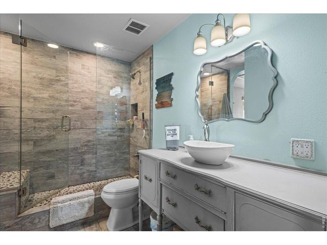 1100 Atlas Cir, Lafayette, CO 80026
