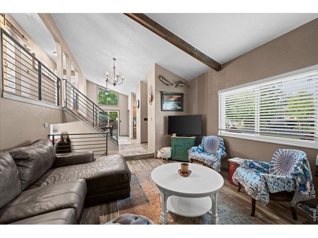 1100 Atlas Cir, Lafayette, CO 80026