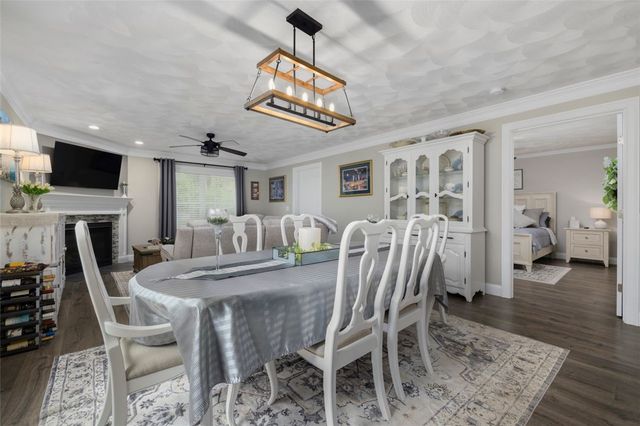 22 River's Edge Drive, Coventry, RI 02816