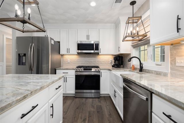 22 River's Edge Drive, Coventry, RI 02816