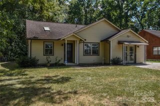 5418 Amado Street, Charlotte, NC 28215