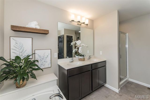 319 Narrowleaf Lane, O'fallon, MO 63366