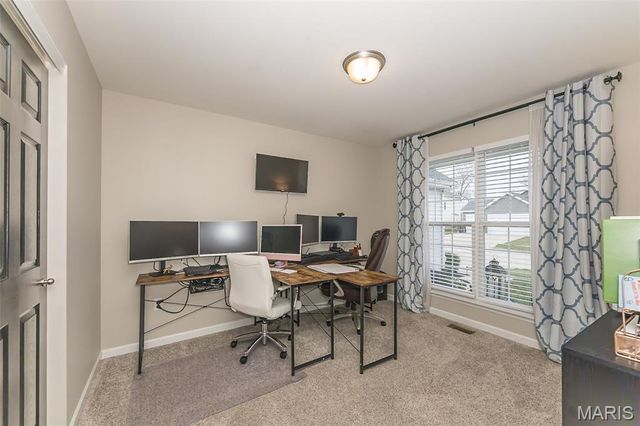 319 Narrowleaf Lane, O'fallon, MO 63366