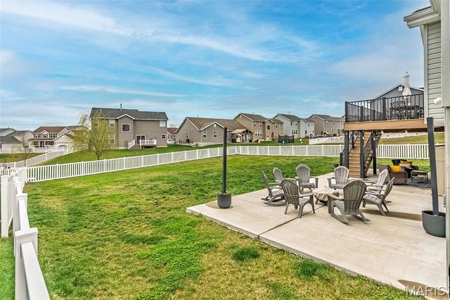 319 Narrowleaf Lane, O'fallon, MO 63366