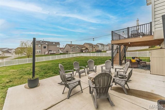 319 Narrowleaf Lane, O'fallon, MO 63366