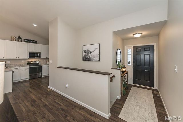 319 Narrowleaf Lane, O'fallon, MO 63366