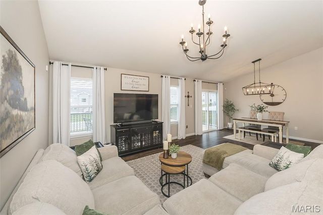 319 Narrowleaf Lane, O'fallon, MO 63366