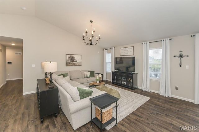 319 Narrowleaf Lane, O'fallon, MO 63366