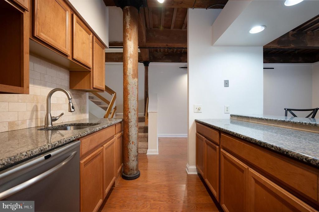 Image 12 of property listing at 49-UNIT BANCROFT MILLS RD #D-1, Wilmington, DE 19806