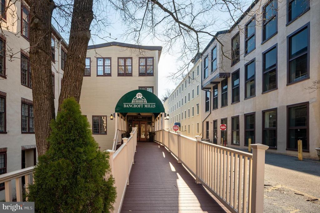 Image 2 of property listing at 49-UNIT BANCROFT MILLS RD #D-1, Wilmington, DE 19806