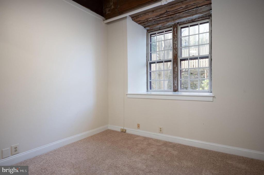 Image 24 of property listing at 49-UNIT BANCROFT MILLS RD #D-1, Wilmington, DE 19806