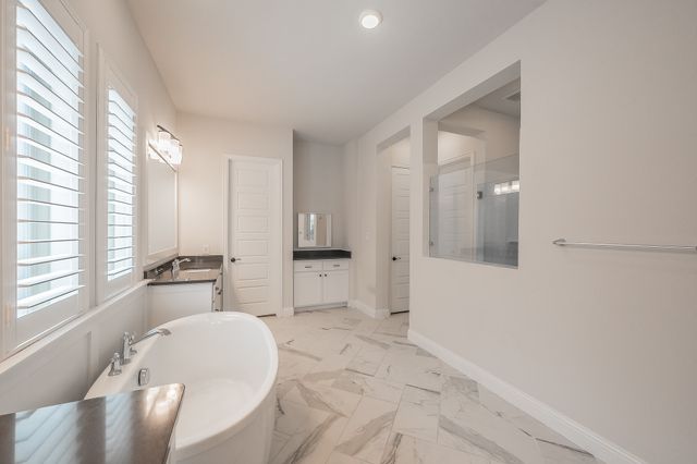 1703 Silver Marten Trail, Arlington, TX 76005