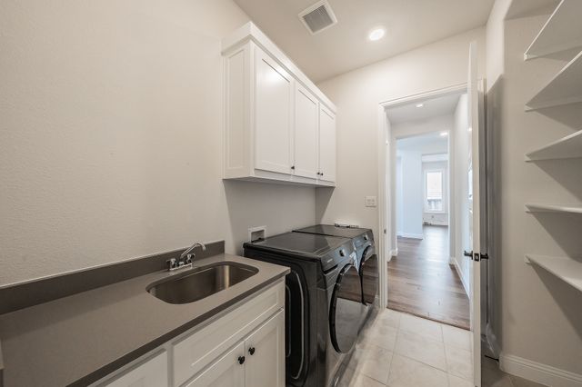 1703 Silver Marten Trail, Arlington, TX 76005
