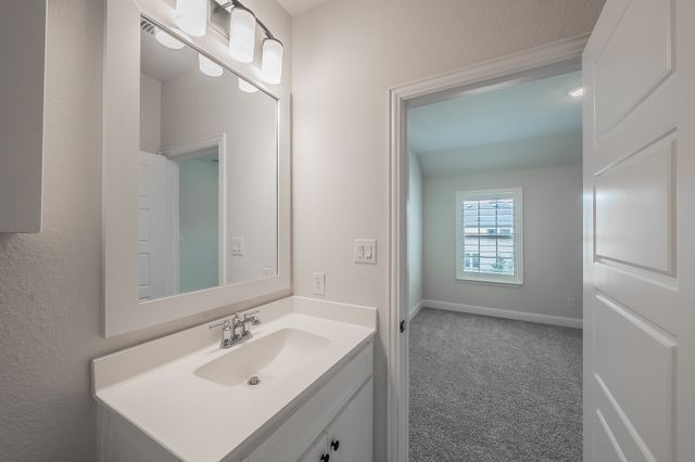 1703 Silver Marten Trail, Arlington, TX 76005